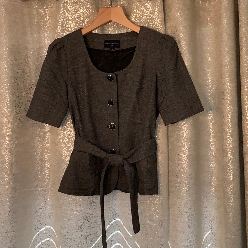 Women’s Suit w/Skirt